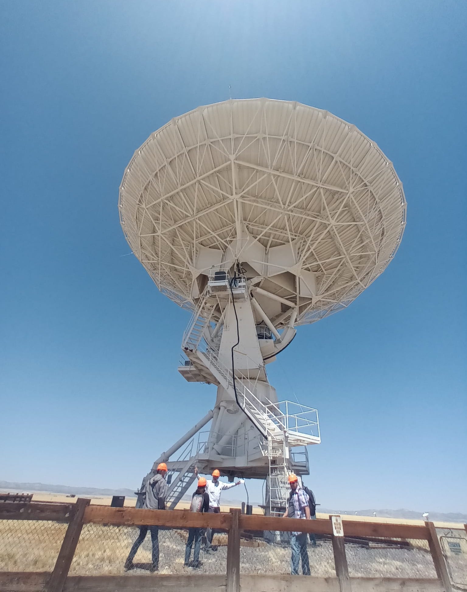 One of the antennas at the VLA, ready for us to climb on and take in the landscape