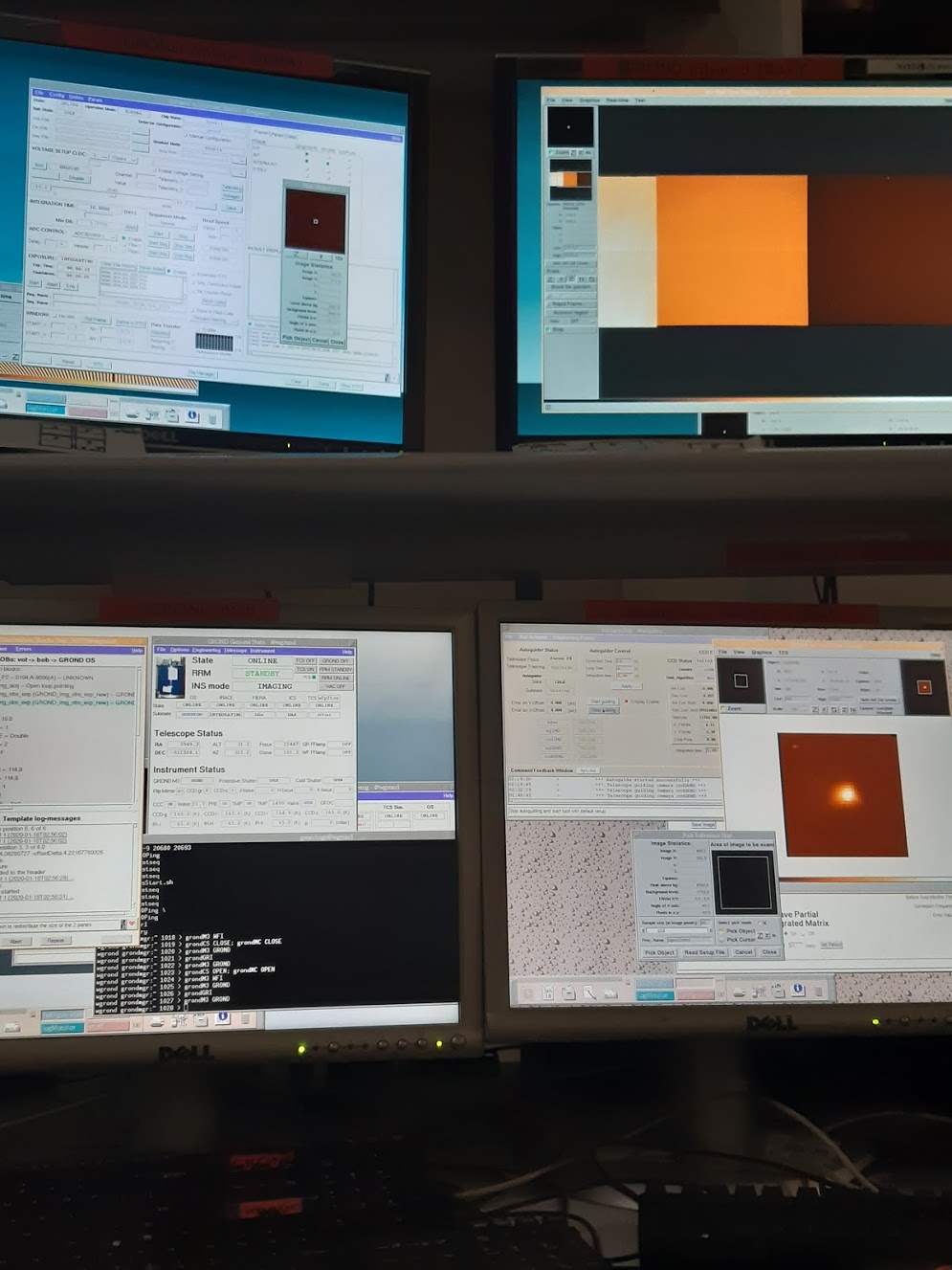 Computer screens
													to monitor the observations at the MPG/ESO 2.2m Telescope