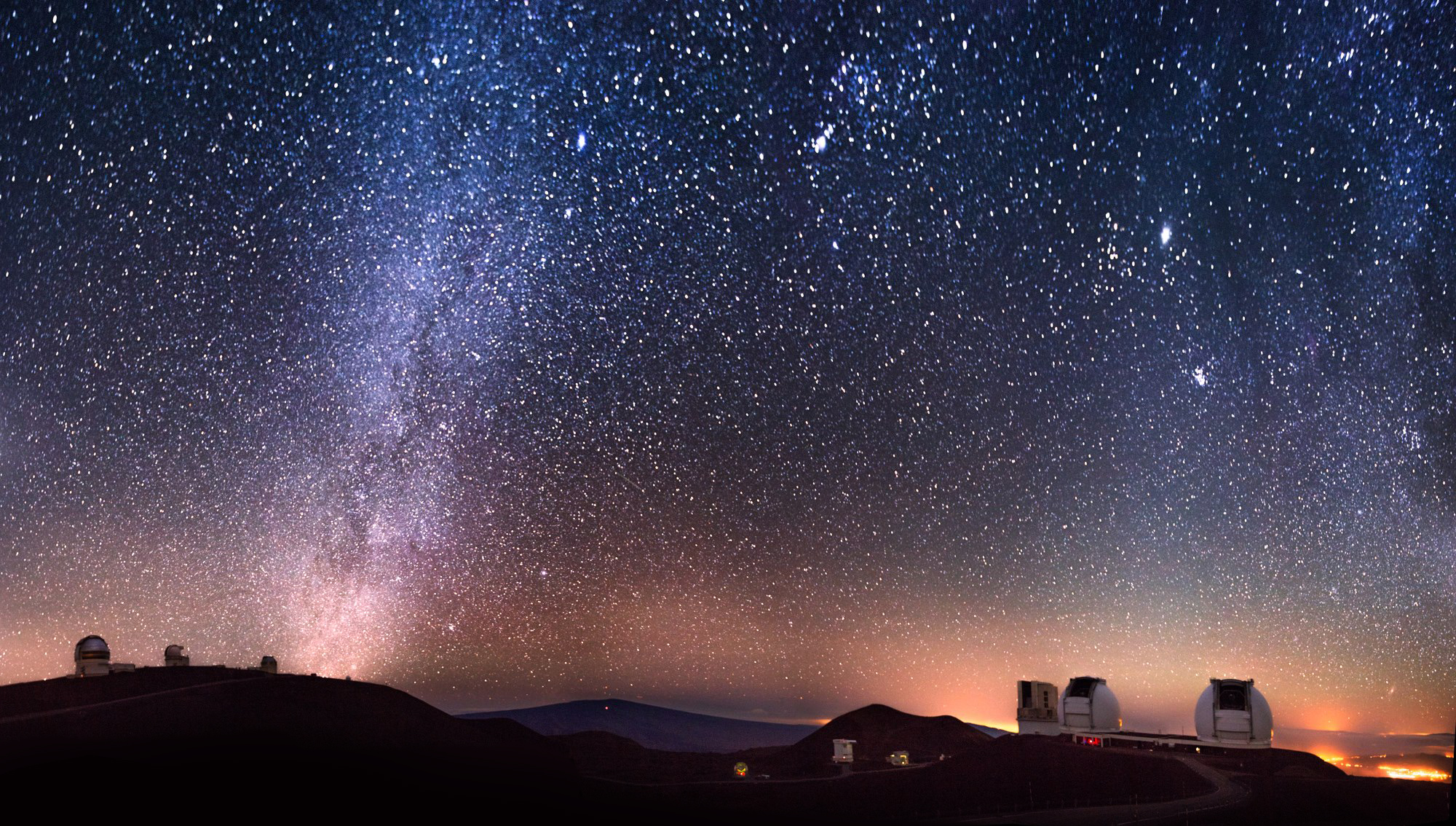 Mauna Kea Observatory in Hawaii under the night sky
